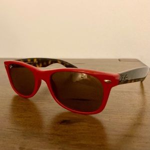 Ray-ban New Wayfarer sunglasses - red frame, tortoise